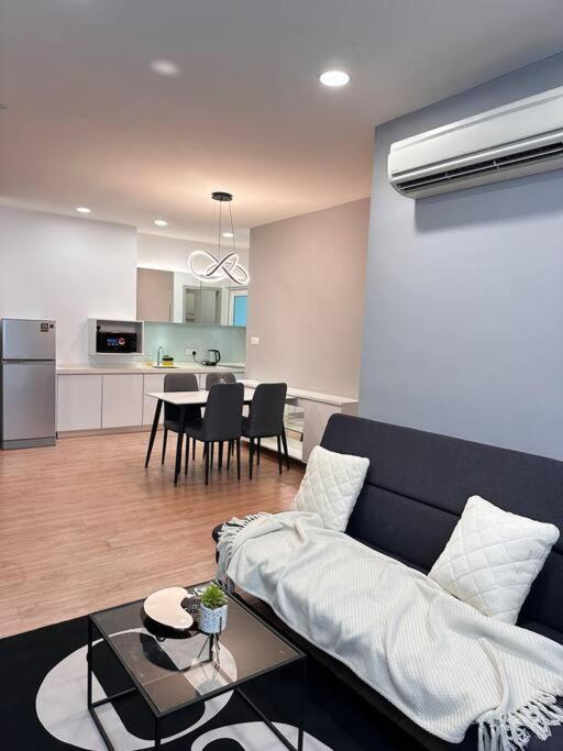 Ins Family Couple Cozy 2 Bedroom Suites Pangsapuri Georgetown